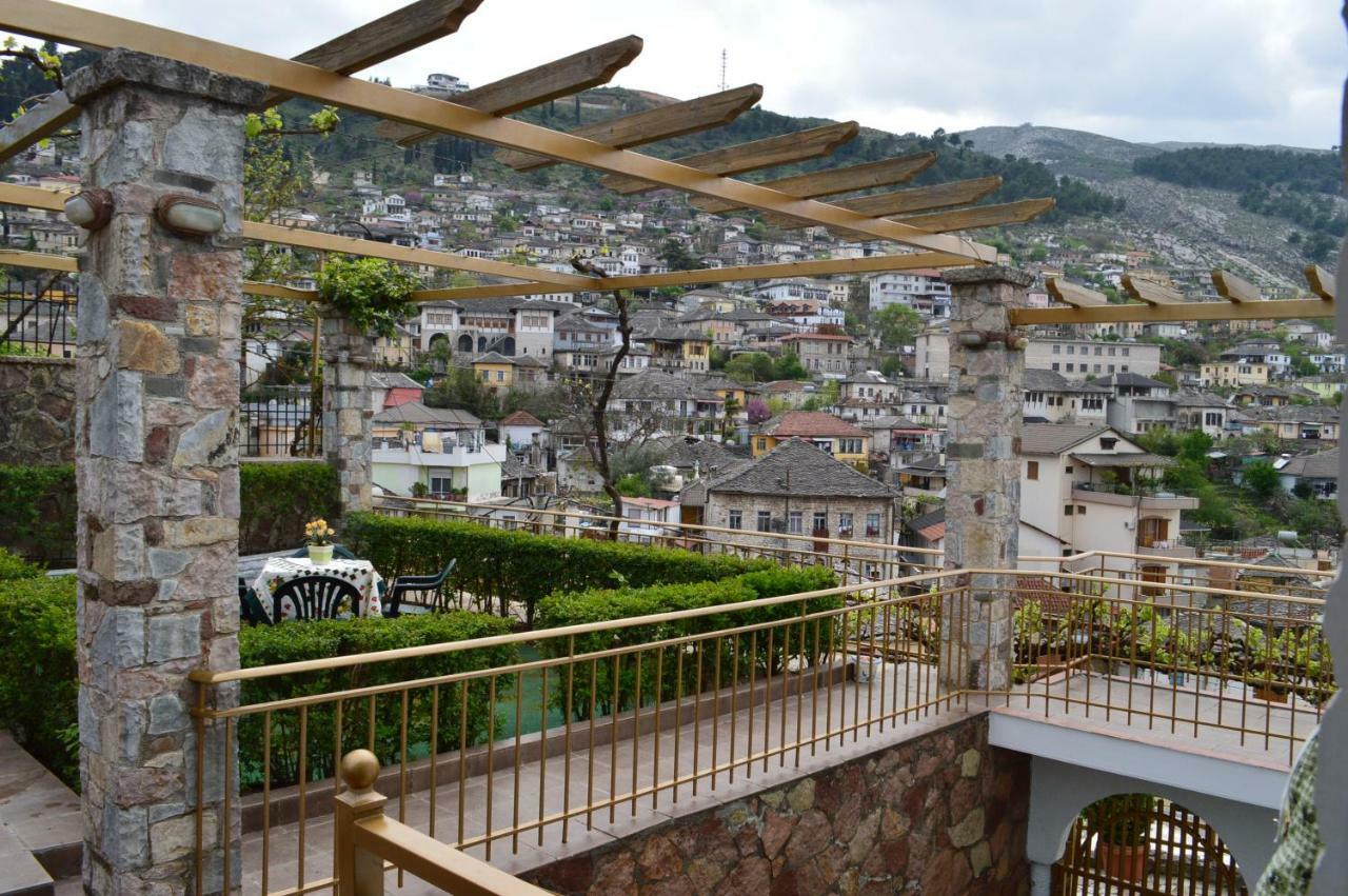 Vila Vila Ss Kekezi Gjirokastër Exteriér fotografie
